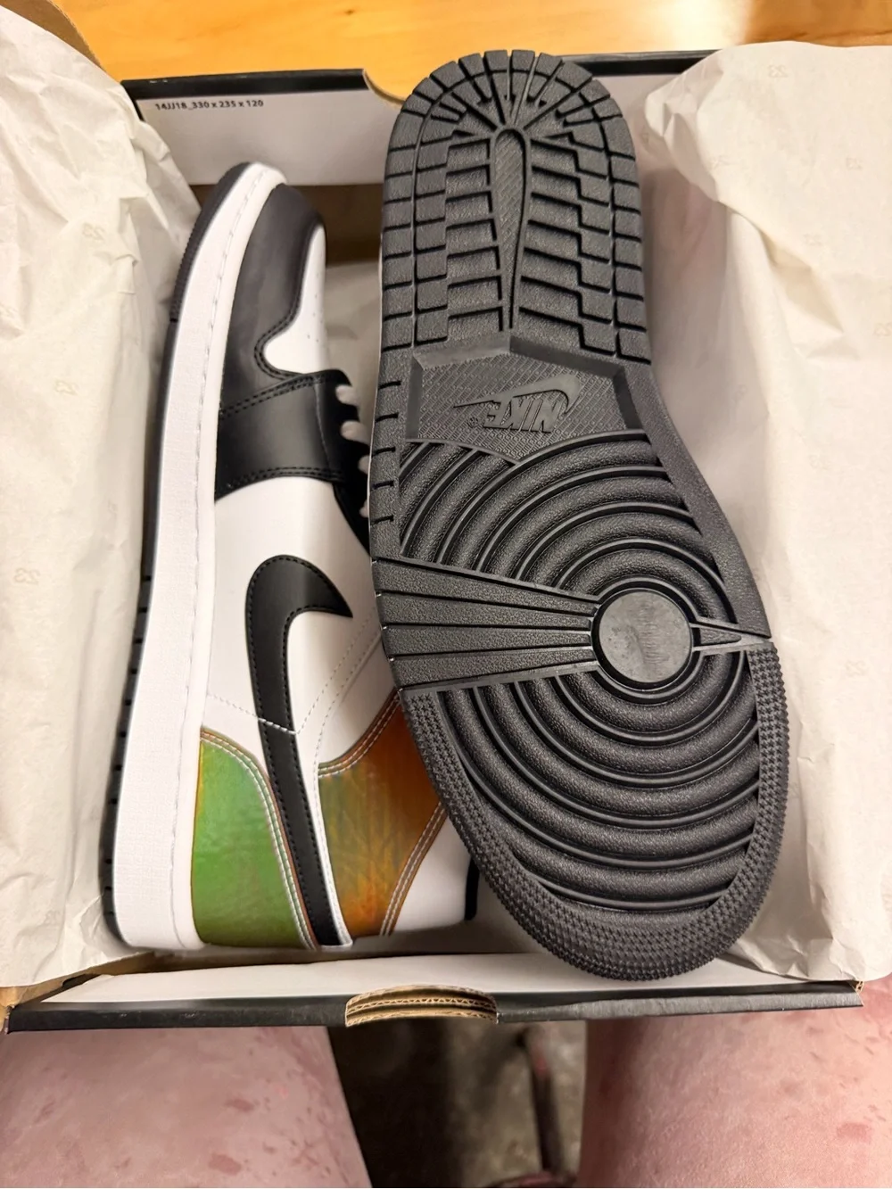 Jordan Air Jordan 1 Mid SE White/Black Box Label